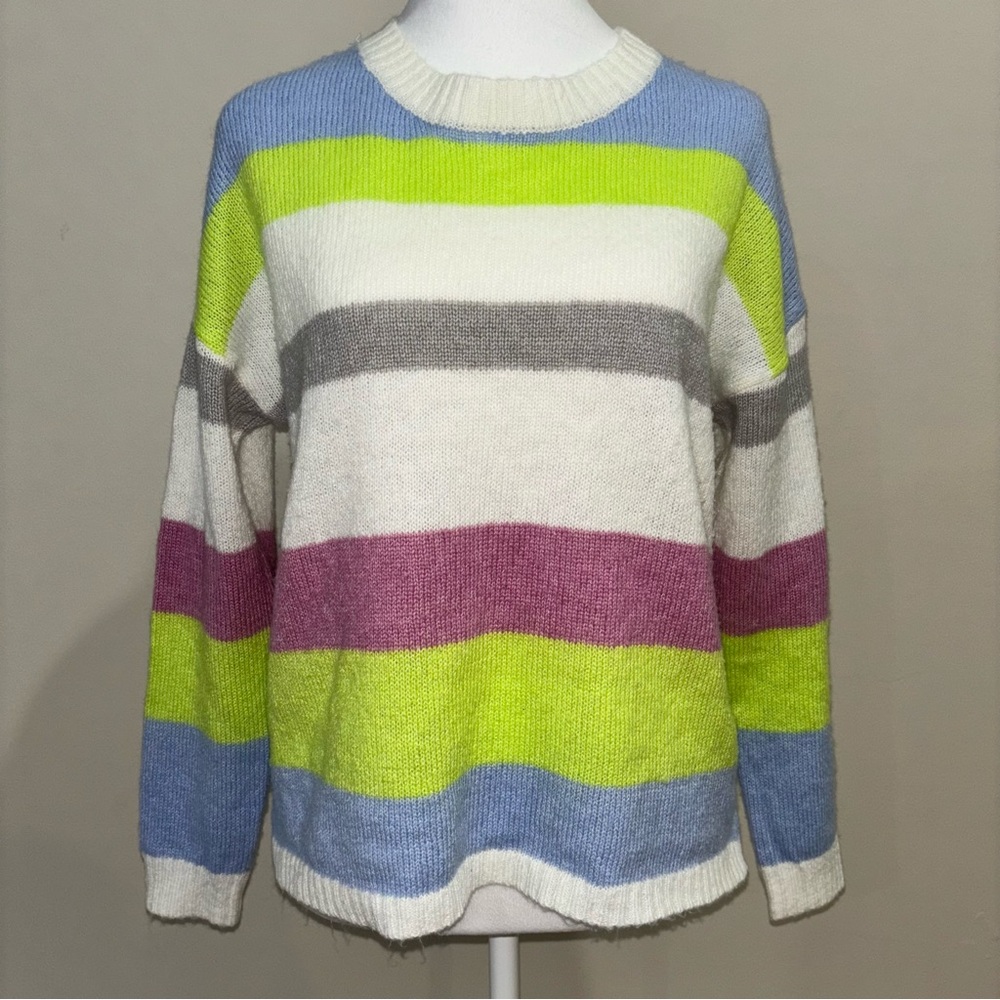 🔥Pink Rose multicolored striped Sweater Size M